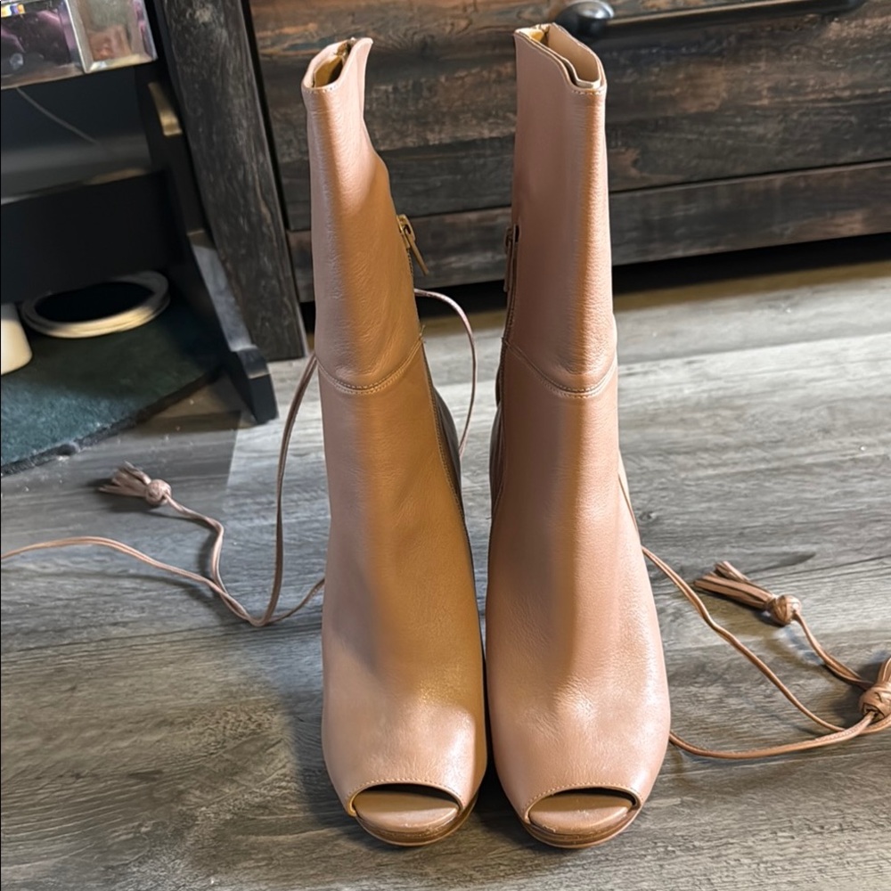 Elegant Tan Peep-Toe Women's Boots